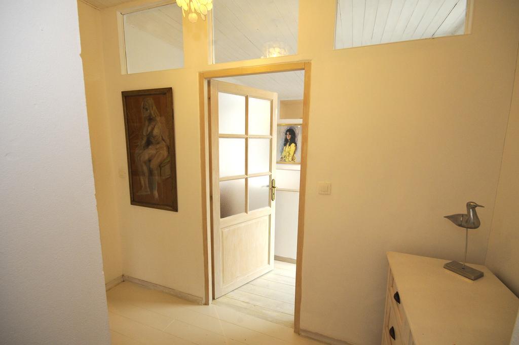 Chez Madeleine Bed & Breakfast Saint-Colomb-de-Lauzun Bagian luar foto