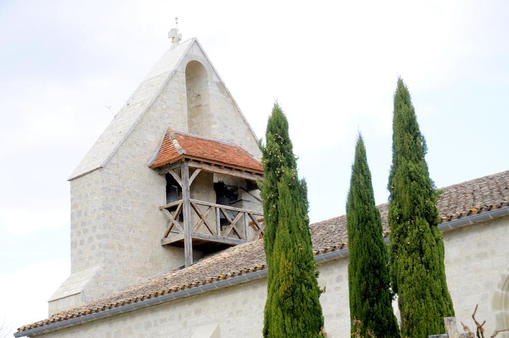 Chez Madeleine Bed & Breakfast Saint-Colomb-de-Lauzun Bagian luar foto